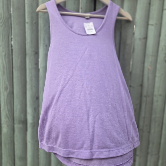 J. Crew Tops - J.Crew Purple Scoop Neck Tank Top Size S New With Tags